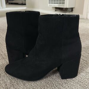Women’s Bar III black booties